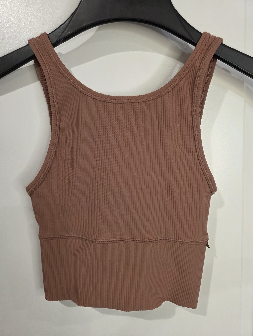 Lululemon Power Pivot Tank Ribbed - Picture 2 of 4